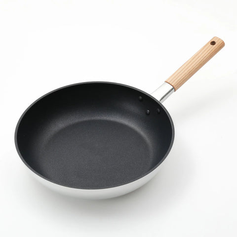 ambai フライパン 28cm 木製ハンドル ウッドハンドル 日本製 あんばい コーティング フライパン くっつかない こびりつきにくい 小泉誠 北欧スタイル 軽量 軽い - フライパン専門店 鐵兎堂-TETTODO-