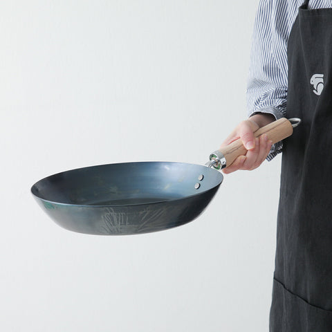 鉄製 フライパン 28cm IH対応 油ならし不要 ハードテンパー加工 大きめフライパン 日本製 ガス火 シーズニング不要 PFOAフリー PFASフリー 鉄分摂取 京都活具 - フライパン専門店 鐵兎堂-TETTODO-