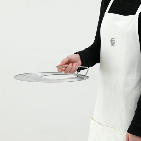 立つフライパンカバー 木製ハンドル 中身が見える 窓付き 20～26cm 24～30cm 国産 京都活具 立つ 蓋 カバー ガラス窓 ハンドル付き 日本製 リバーライト フライパン 炒め鍋 適応 - フライパン専門店 鐵兎堂-TETTODO-
