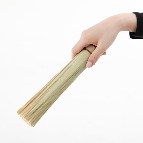 鉄フライパンや中華鍋の掃除道具 天然竹ササラ 大 竹箒 ささら 銅巻き - フライパン専門店 鐵兎堂-TETTODO-